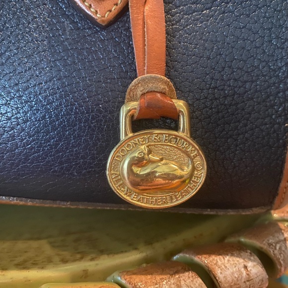 Dooney & Bourke Handbag Genuine All Leather Made in the USA Mini - Picture 3 of 15